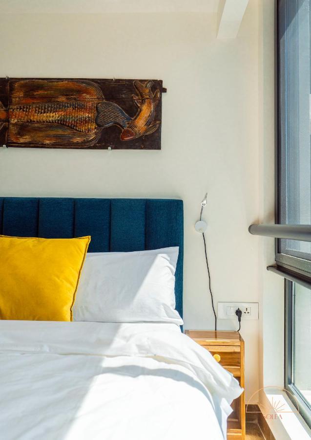 Solea 1 Bedroom Apartment - Central, Comfortable, Cozy, Balcony, Pool, Gym Accra Exterior foto