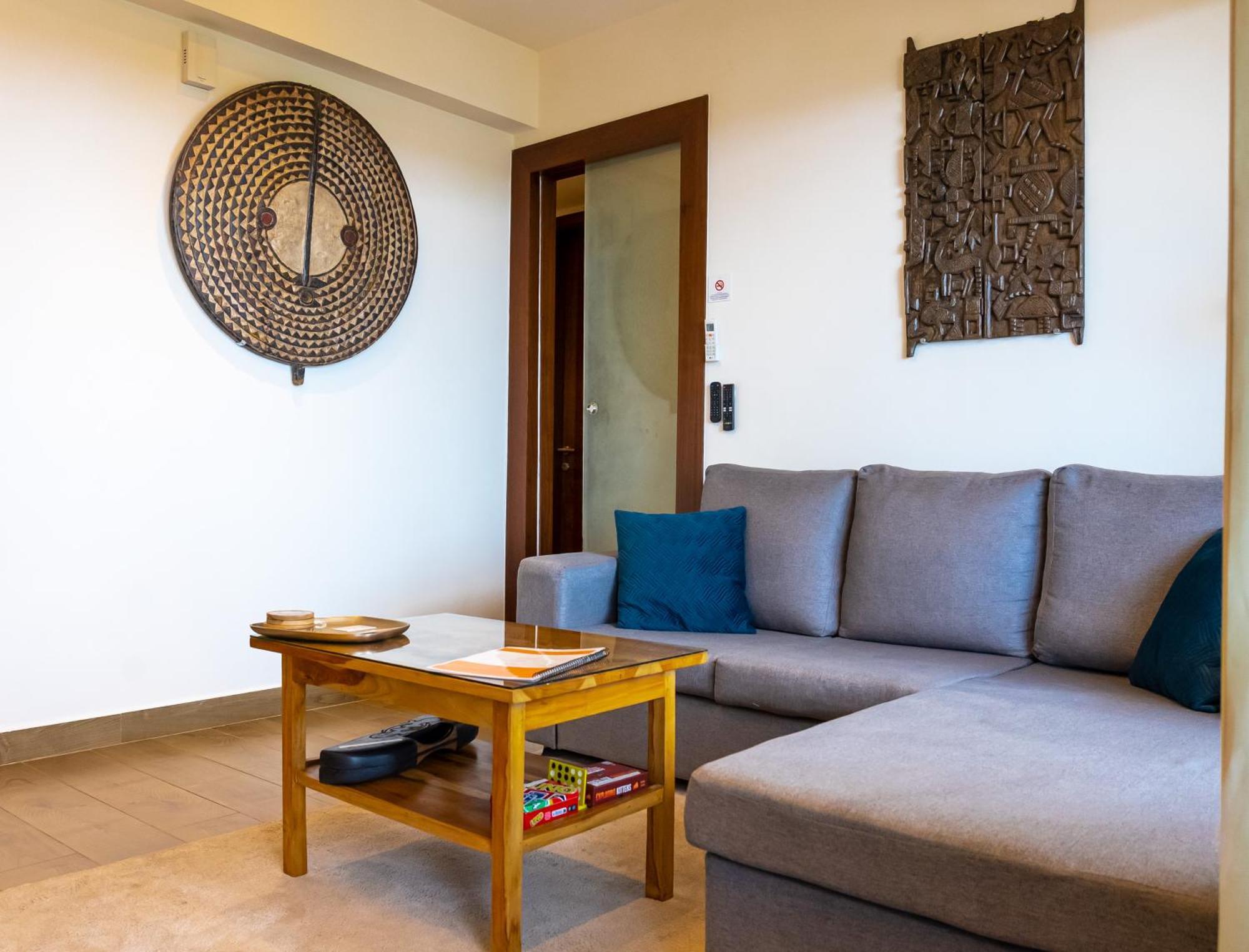 Solea 1 Bedroom Apartment - Central, Comfortable, Cozy, Balcony, Pool, Gym Accra Exterior foto